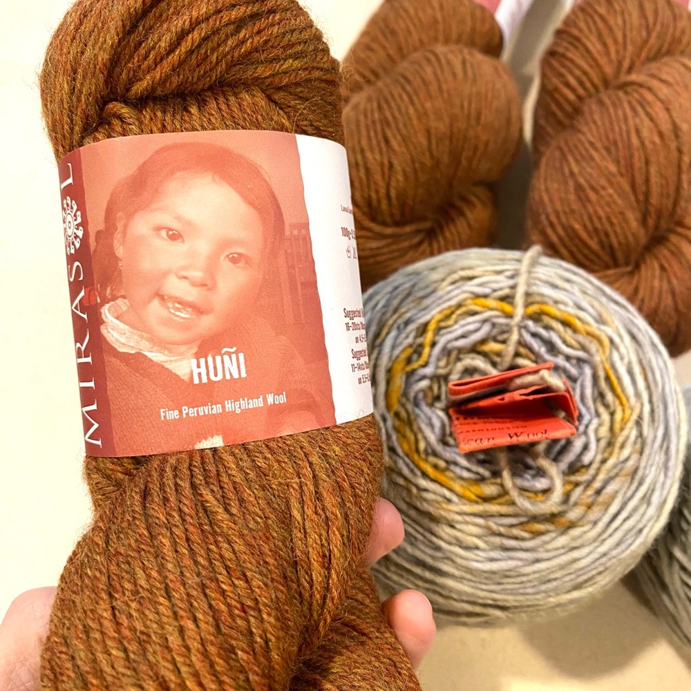 Vintage Spincycle Yarns and discontinued Mirasol Huni- Prairie Skies Shawl Kit - Picture 8 of 11